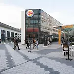 Apartamento Renovado Con Patio